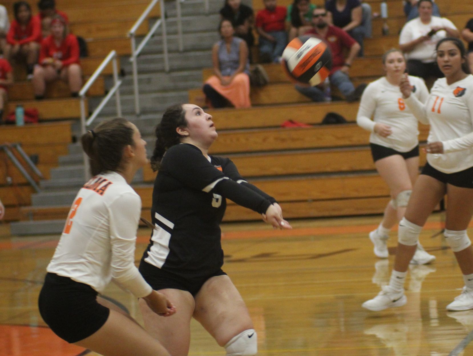 Selma battles in fifth set, earn 3-2 win over Kerman